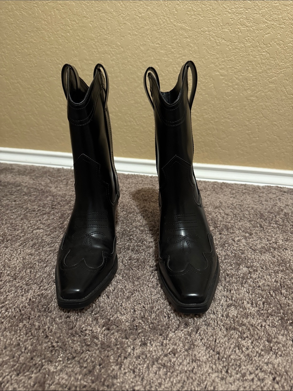 H&M Women’s Black Western Cowboy Boots